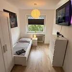 아파트 Gna02 - Zeitgemaesse Mit Modernen Kuechen, Balkon & Parkplatz *