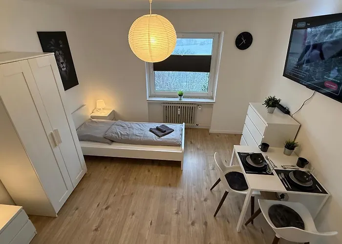 Gna02 - Zeitgemaesse Apartments Mit Modernen Kuechen, Balkon & Parkplatz Appartement Lüdenscheid